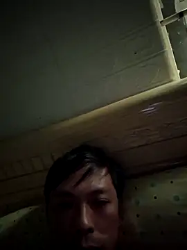 Snapshot of Nguyennung78 chatting on 12.18.25 Nguyennung78 online show from 12.18.25