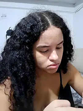 Snapshot of Shelsyhottt chatting on 12.02.25 Shelsyhottt online show from 12.02.25