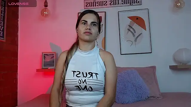 Snapshot of yeimi_eclipse chatting on 11.30.25 yeimi eclipse online show from 11.30.25