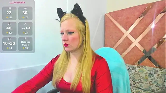 AliceCat 02 online show from 11.30.25