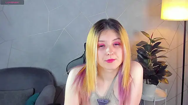 Snapshot of Diana_Davis chatting on 11.28.25 Diana Davis online show from 11.28.25