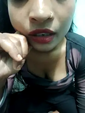 Zoyaa-Zubair online show from 04.19.26