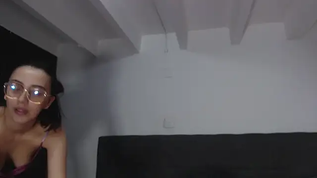 abigail smith15 online show from 02.05.26