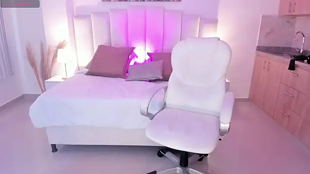 Athenea sweet  online show from 02.26.26