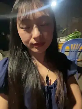 Mayli2x online show from 11.29.25