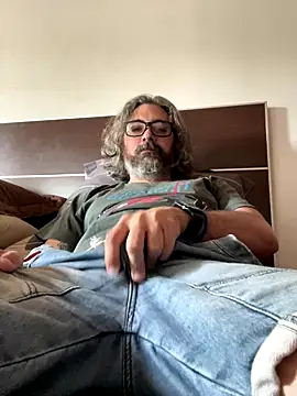 maxxporong online show from 12.15.25