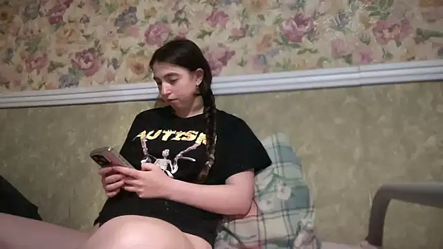 Snapshot of Aphr0ditee chatting on 05.30.26 Aphr0ditee online show from 05.30.26