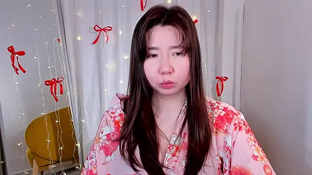 spicy pie  online show from 12.03.25