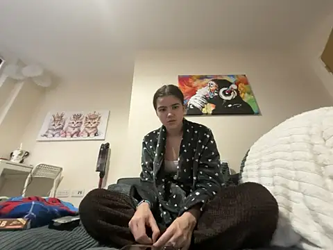 lucyx xx online show from 12.21.25