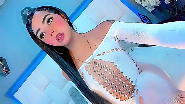 ShantyMiilan online show from 02.06.26