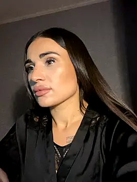 MonikaSi online show from 12.04.25