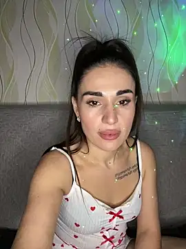 Snapshot of MonikaSi chatting on 02.27.26 MonikaSi online show from 02.27.26