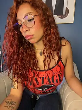 PrettyChloe  online show from 03.24.26