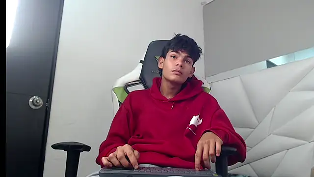 Lil babyyy  online show from 12.21.25