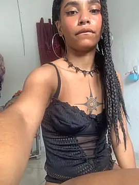 Lillith Bloom online show from 03.20.26