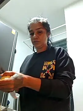 sweetCatallina online show from 02.17.26