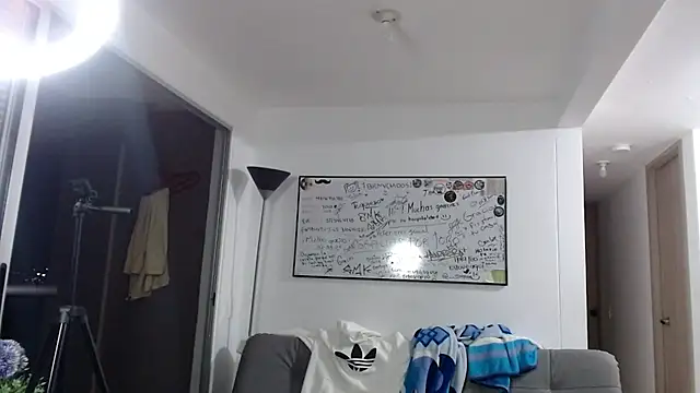 katy charlot online show from 11.29.25