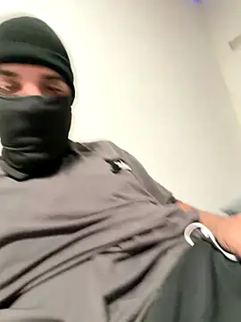 Snapshot of RuJo21 chatting on 12.02.25 RuJo21 online show from 12.02.25