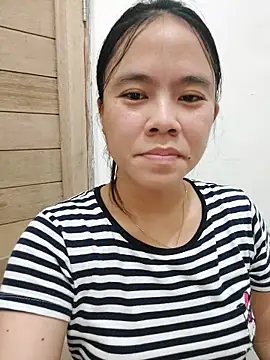 Snapshot of xxdreamgirl69 chatting on 02.20.26 xxdreamgirl69 online show from 02.20.26