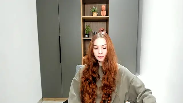 ElizaHunkins online show from 11.30.25