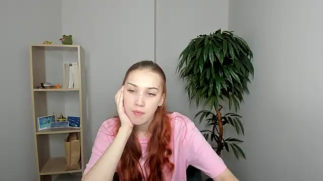 ElizaHunkins online show from 12.01.25