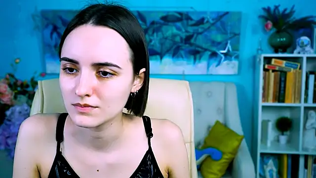 KateWillows online show from 03.20.26