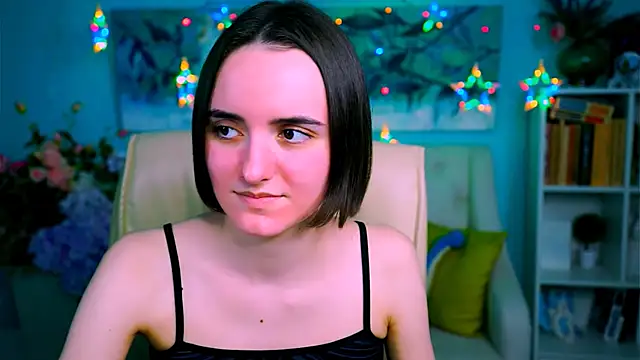 KateWillows online show from 04.09.26