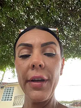 Snapshot of SofhiaTaylor chatting on 02.10.26 SofhiaTaylor online show from 02.10.26