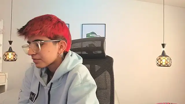 valeryevansvg online show from 11.29.25