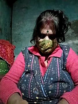 Snapshot of me-pari-hu chatting on 01.05.26 me-pari-hu online show from 01.05.26