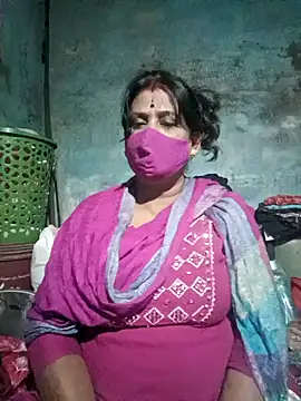 Snapshot of me-pari-hu chatting on 01.18.26 me-pari-hu online show from 01.18.26