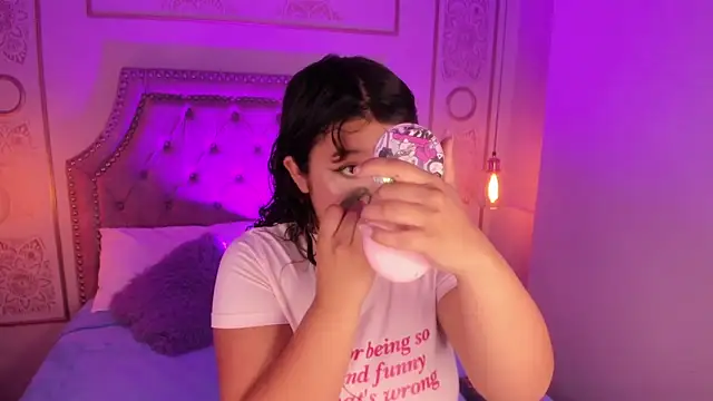 Snapshot of honny_blaice chatting on 12.03.25 honny blaice online show from 12.03.25