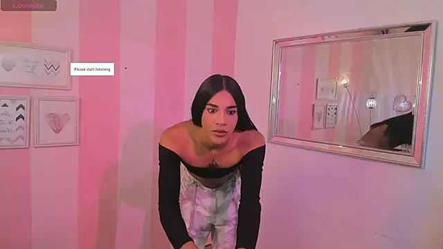 Amaia Monroe online show from 04.03.26