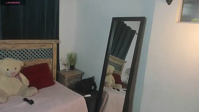 Snapshot of Amaia_Monroe chatting on 06.02.26 Amaia Monroe online show from 06.02.26