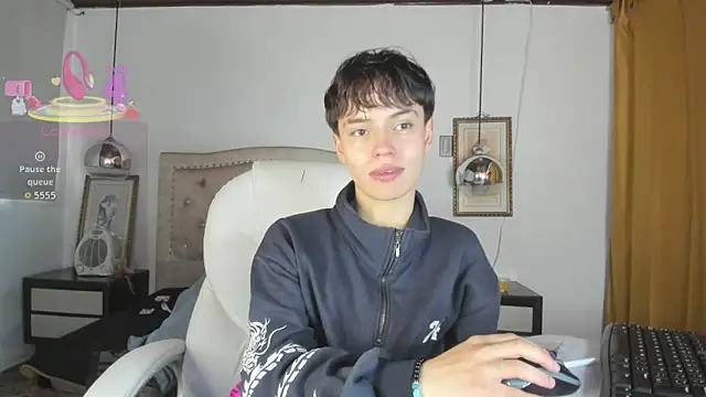 Brenda Tina online show from 12.22.25