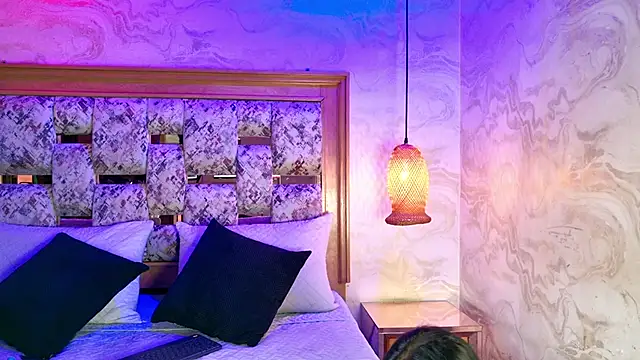 emily dempsey online show from 03.11.26