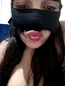 Amou-na online show from 12.22.25