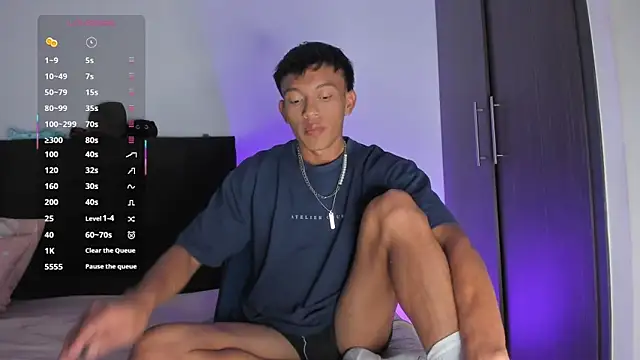 santinaughty online show from 02.12.26