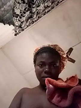 Snapshot of Ghlady1645 chatting on 12.16.25 Ghlady1645 online show from 12.16.25