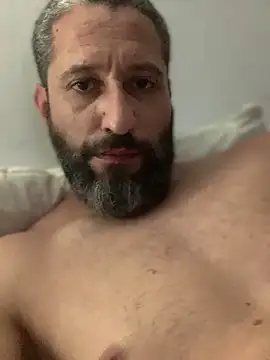 Snapshot of Calientesensible chatting on 01.18.26 Calientesensible online show from 01.18.26