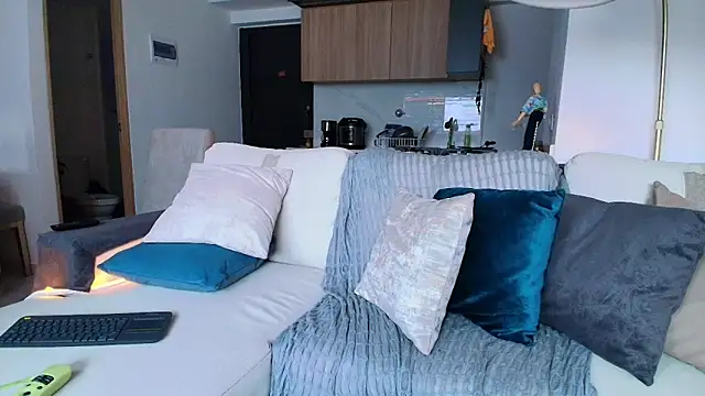 Snapshot of liorvante chatting on 01.14.26 liorvante online show from 01.14.26