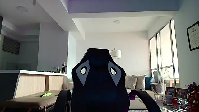 Snapshot of liorvante chatting on 02.12.26 liorvante online show from 02.12.26