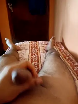 Snapshot of niyk__dz chatting on 12.02.25 niyk dz online show from 12.02.25