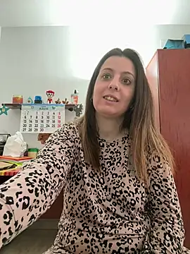 Sareyxon online show from 04.12.26