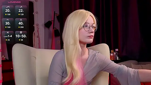 Kitty smalltits online show from 02.04.26