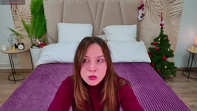 lindapierse online show from 12.17.25