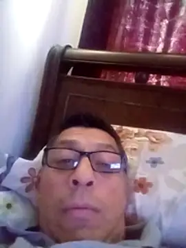 Snapshot of JRAdams23 chatting on 12.13.25 JRAdams23 online show from 12.13.25