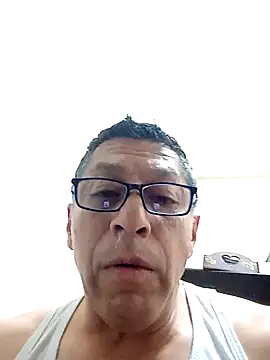 Snapshot of JRAdams23 chatting on 12.16.25 JRAdams23 online show from 12.16.25