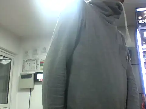 Snapshot of jonyboob chatting on 01.11.26 jonyboob online show from 01.11.26