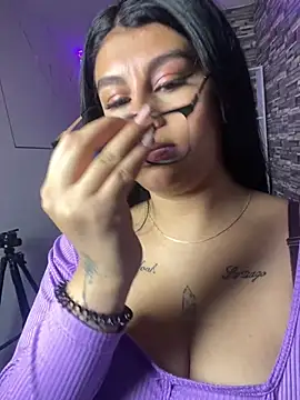 emma petit07 online show from 01.14.26